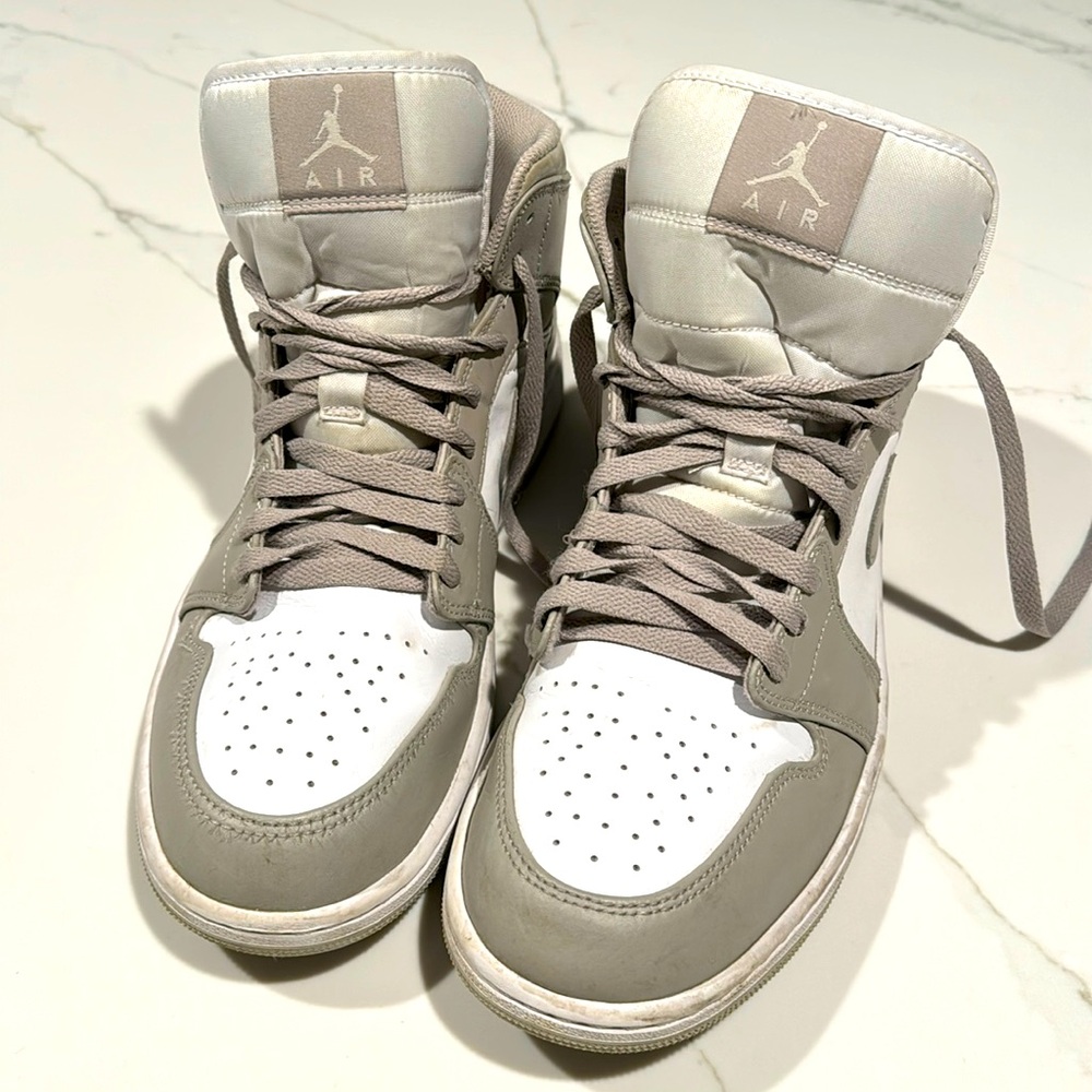 Men’s 10.5 Air Jordan